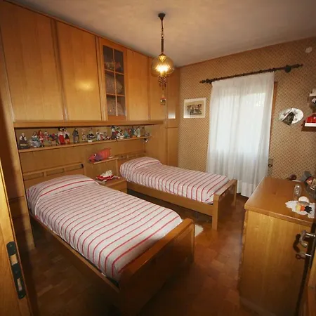 Accogliente Villetta In Centro Pieve di Soligo